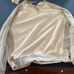 grey Tommy Hilfiger crew neck